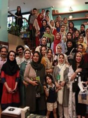 کودک و نوجوان 4 لاکپشت پرنده