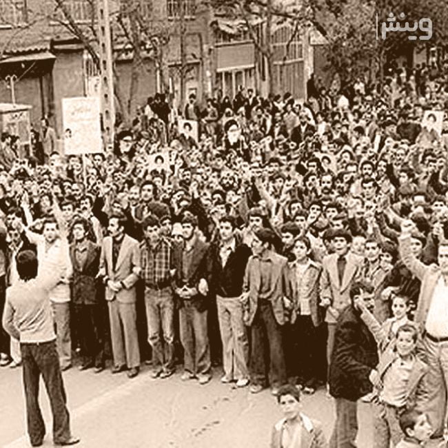 5 کتاب پیرامون انقلاب ایران