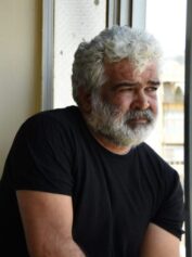 دو شعر از خالد خلیفه، شاعر و نویسنده‌ی سوری