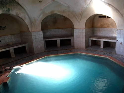 حمام چشمه شاه عباسی در لاریجان